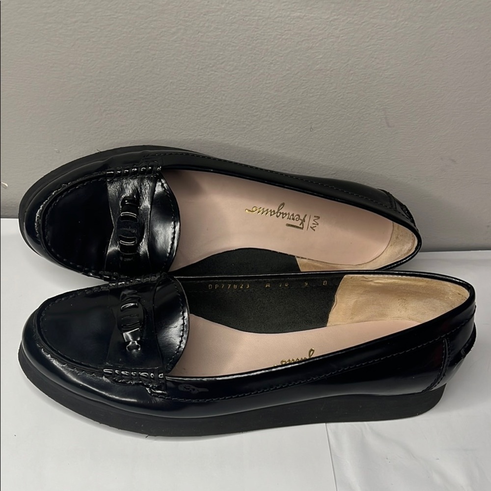 Salvatore Ferragamo My Ferragamo Sz 9 Lightweight Black Matte Patent Loafers